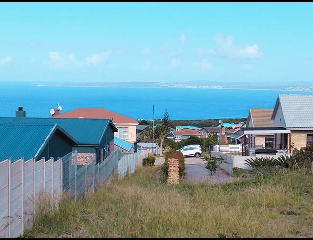 1,104M² VACANT LAND FOR SALE IN DANA BAY